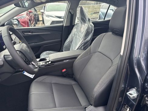 New 2026 Toyota Camry XLE AWD/4WD image 19
