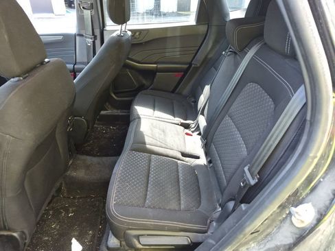 Used 2023 Ford Escape Active w/ Cold Weather Package FWD image 4