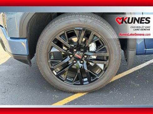 New 2026 GMC Sierra 1500 Elevation w/ Elevation Select Package AWD/4WD image 12