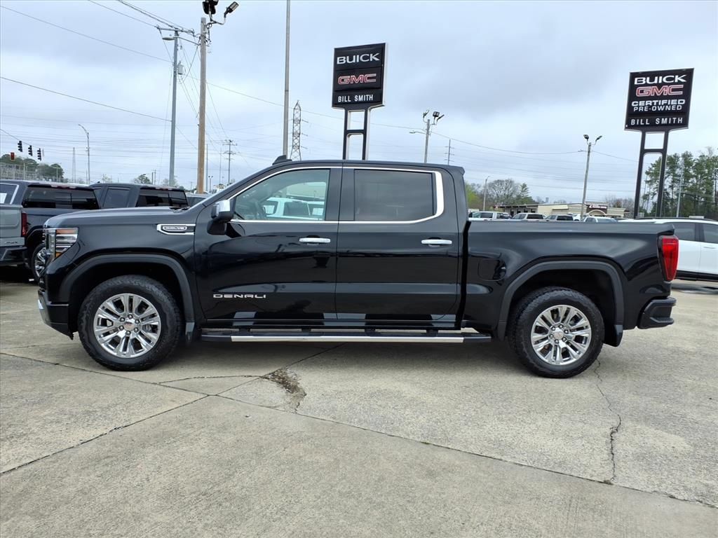 Used 2024 GMC Sierra 1500 Denali AWD/4WD image 4