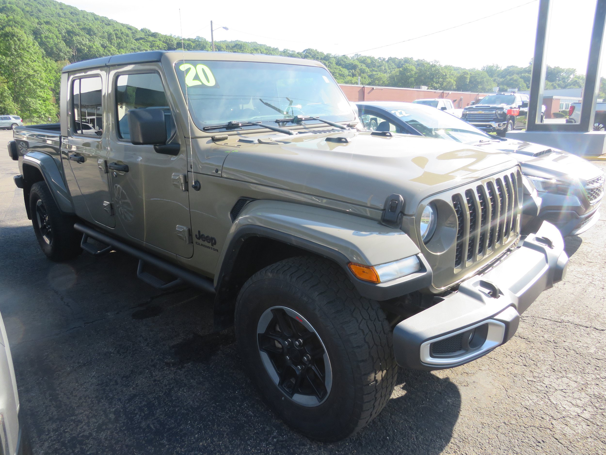 Used 2020 Jeep Gladiator Sport w/ Quick Order Package 24S AWD/4WD image 1