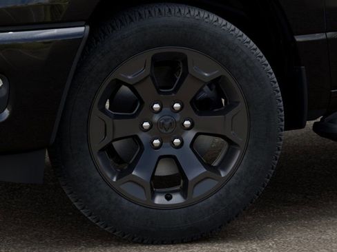 New 2026 RAM 1500 Express AWD/4WD image 9