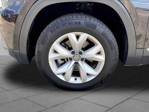 Used 2018 Volkswagen Atlas SEL AWD/4WD image 11