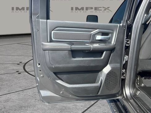 Used 2025 RAM 2500 Big Horn AWD/4WD image 26