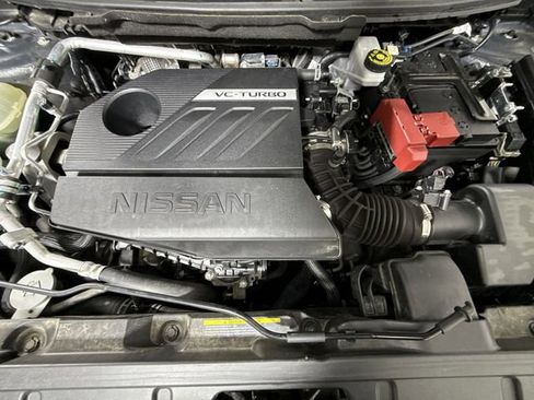 Used 2023 Nissan Rogue S image 29