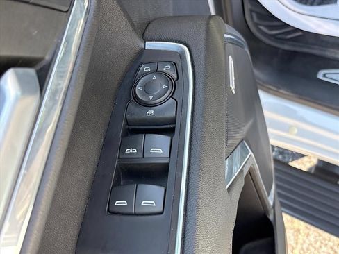 Used 2023 Chevrolet Silverado 1500 RST AWD/4WD image 26