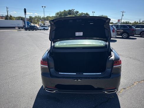 Used 2019 Lexus LS 500 AWD image 17