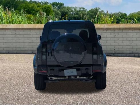 New 2026 Land Rover Defender 110 X-Dynamic SE AWD/4WD image 5