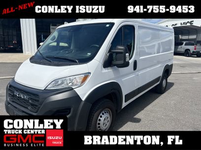 Used 2025 RAM ProMaster 2500 w/ Convenience Group