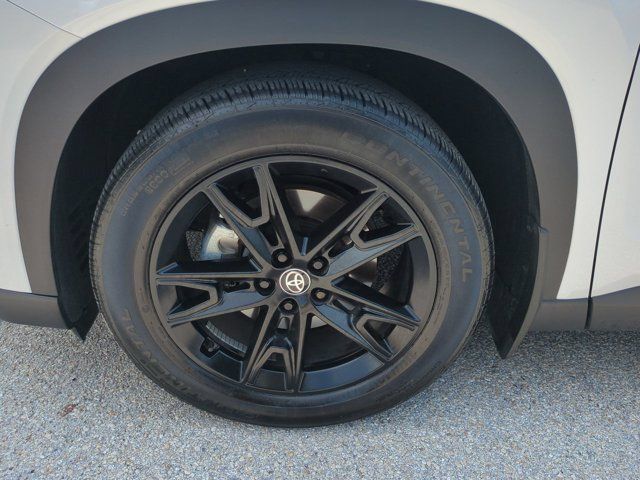 Used 2024 Toyota Grand Highlander FWD image 11