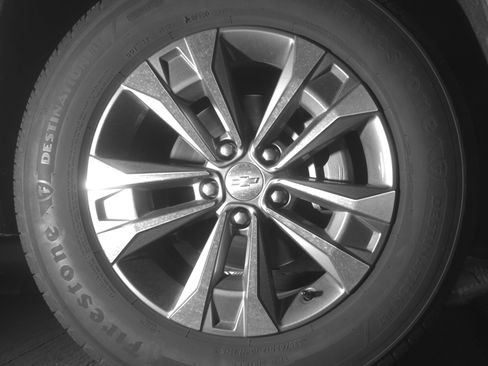 Used 2025 Chevrolet Equinox LT image 13