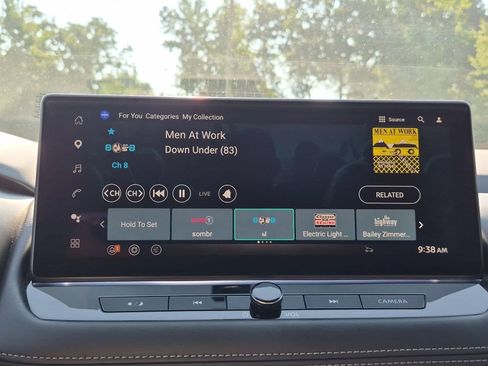 Used 2025 Nissan Rogue Platinum FWD image 13