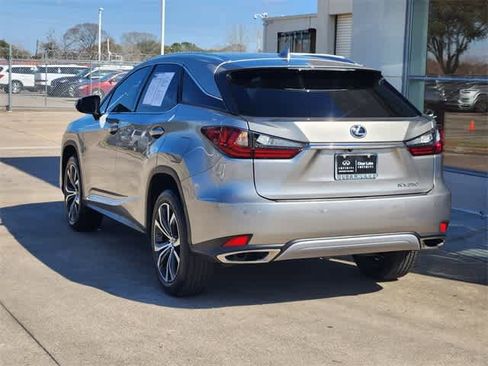 Used 2022 Lexus RX 350 FWD w/ Premium Package image 4
