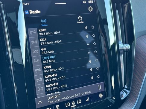 Used 2023 Volvo XC60 B5 Plus w/ Protection Package Premier image 20