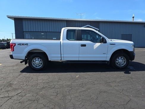 Used 2017 Ford F150 XL w/ Equipment Group 101A Mid image 8