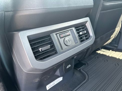 New 2025 Ford F250 Lariat w/ Lariat Ultimate Package image 28