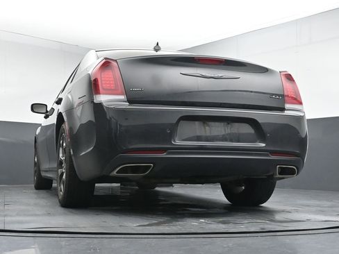 Used 2022 Chrysler 300 Touring L w/ Comfort Group AWD/4WD image 22