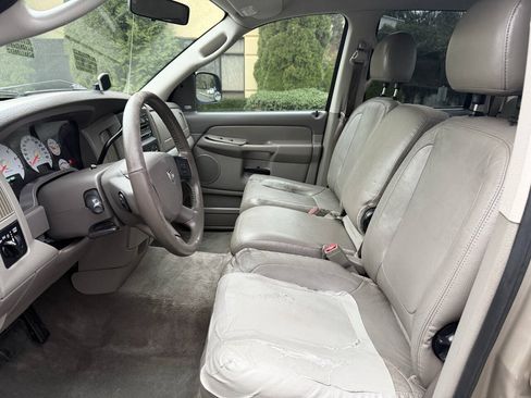 Used 2004 Dodge Ram 1500 Truck SLT w/ Big Horn Quad Cab Value Group AWD/4WD image 11