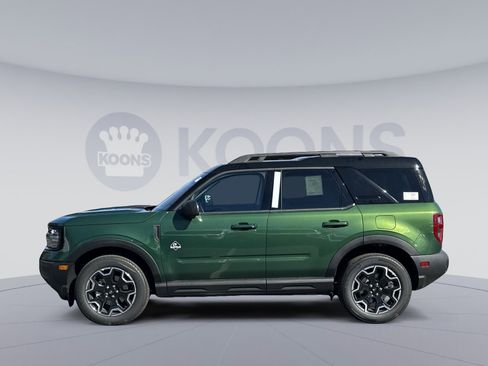 New 2025 Ford Bronco Sport Outer Banks w/ Outer Banks Tech Package+ image 2