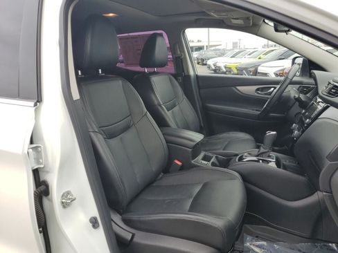 Used 2020 Nissan Rogue Sport SL AWD/4WD image 46