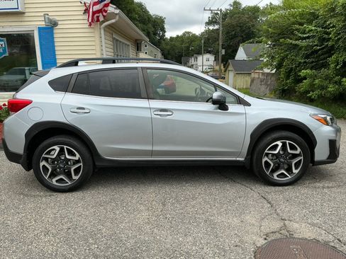 Used 2019 Subaru Crosstrek 2.0i Limited w/ Moonroof Package w/Navigation AWD/4WD image 7