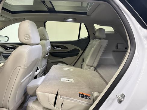 Used 2023 GMC Terrain Denali image 22