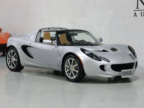 Used 2005 Lotus Elise image 21