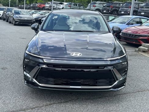 New 2026 Hyundai Sonata SEL FWD image 2
