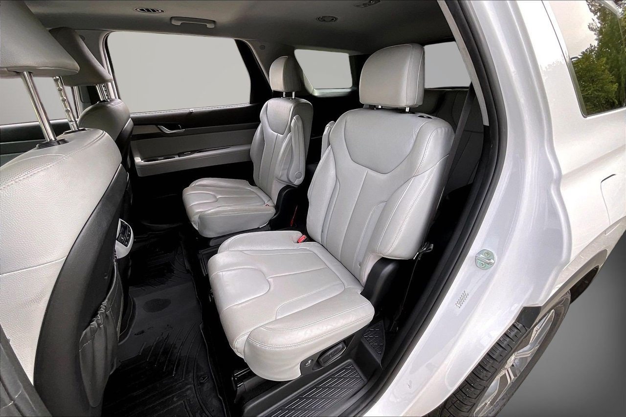Used 2021 Hyundai Palisade SEL w/ Premium Package AWD/4WD image 23