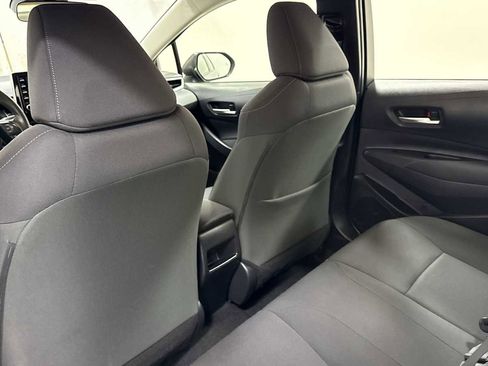 Certified 2021 Toyota Corolla LE image 24