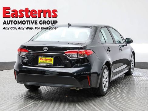 Used 2024 Toyota Corolla LE image 5