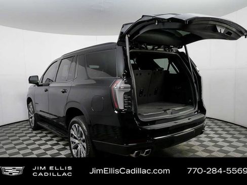 Used 2025 Chevrolet Tahoe High Country RWD image 34