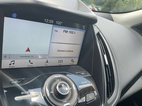 Used 2019 Ford Escape Titanium AWD/4WD image 17