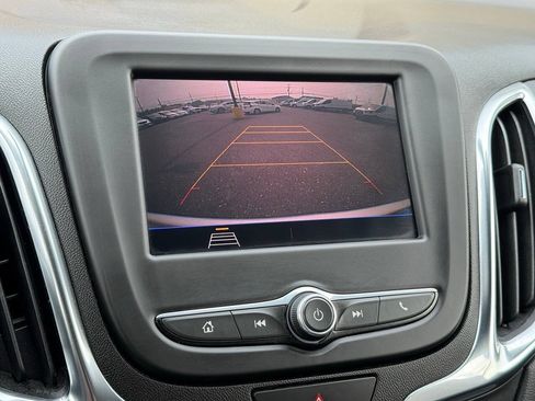 Used 2021 Chevrolet Equinox LT w/ Driver Convenience Package AWD/4WD image 15