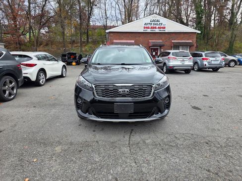 Used 2019 Kia Sorento EX image 2
