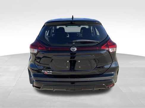 Used 2025 Nissan Kicks Play S image 5