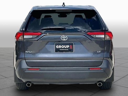 Used 2024 Toyota RAV4 LE FWD image 5