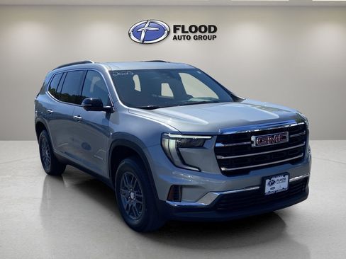 Used 2025 GMC Acadia Elevation w/ LPO, Floor Liner Package image 1