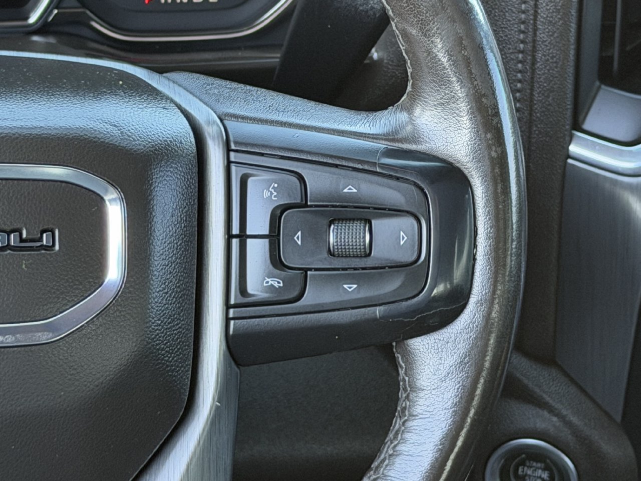 Used 2020 GMC Sierra 1500 Denali w/ Technology Package RWD image 13