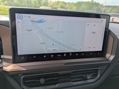 New 2026 Ford Bronco Sport Outer Banks w/ Sasquatch Outer Banks Package AWD/4WD image 14