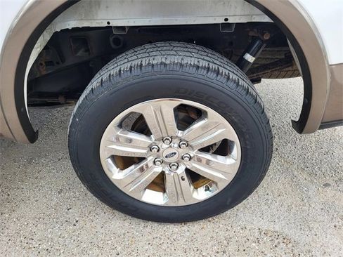 Used 2019 Ford F150 Lariat image 27