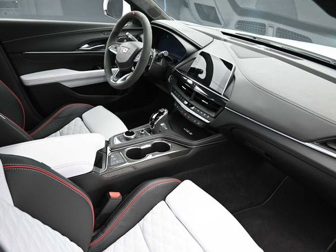 Used 2023 Cadillac CT4 V Blackwing w/ Driver Assist Package RWD image 22