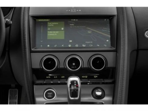 Used 2022 Jaguar F-TYPE R image 15