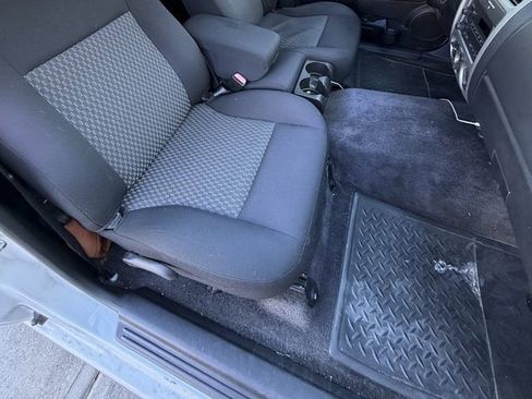 Used 2009 Chevrolet Colorado W/T image 3