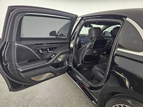 Used 2024 Mercedes-Benz Maybach S 580 4MATIC image 15