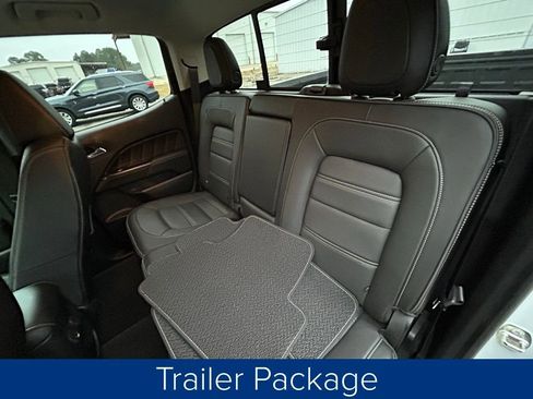 Used 2022 GMC Canyon Denali image 16