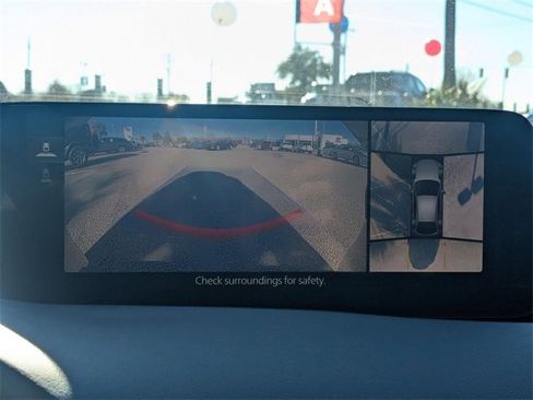 Used 2025 MAZDA MAZDA3 Hatchback w/Premium Plus Pkg image 22