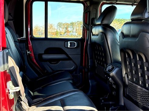 Used 2021 Jeep Gladiator Mojave image 10