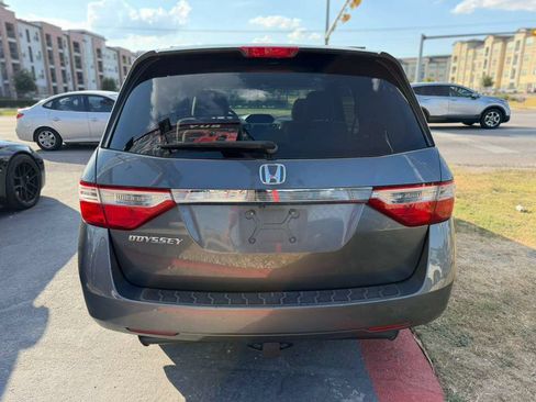 Used 2013 Honda Odyssey EX image 5
