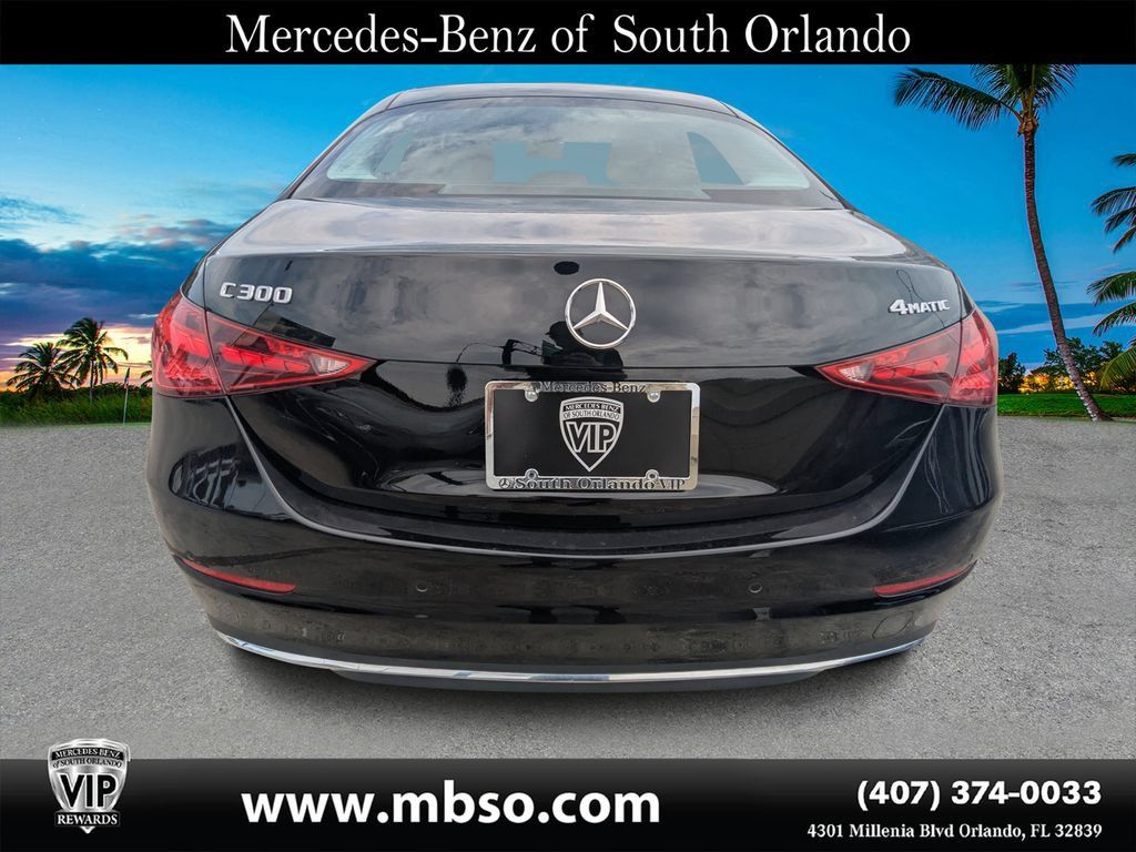 Used 2025 Mercedes-Benz C 300 4MATIC Sedan image 18